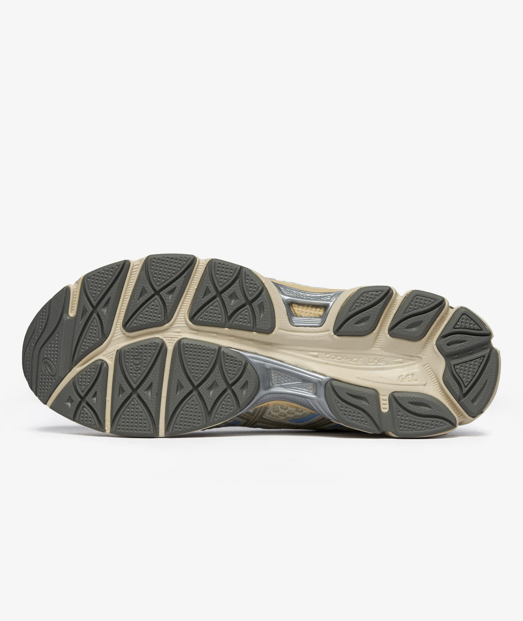 Asics  Gel-Cumulus 16 - Ivory/pure Silver 1203A733-750