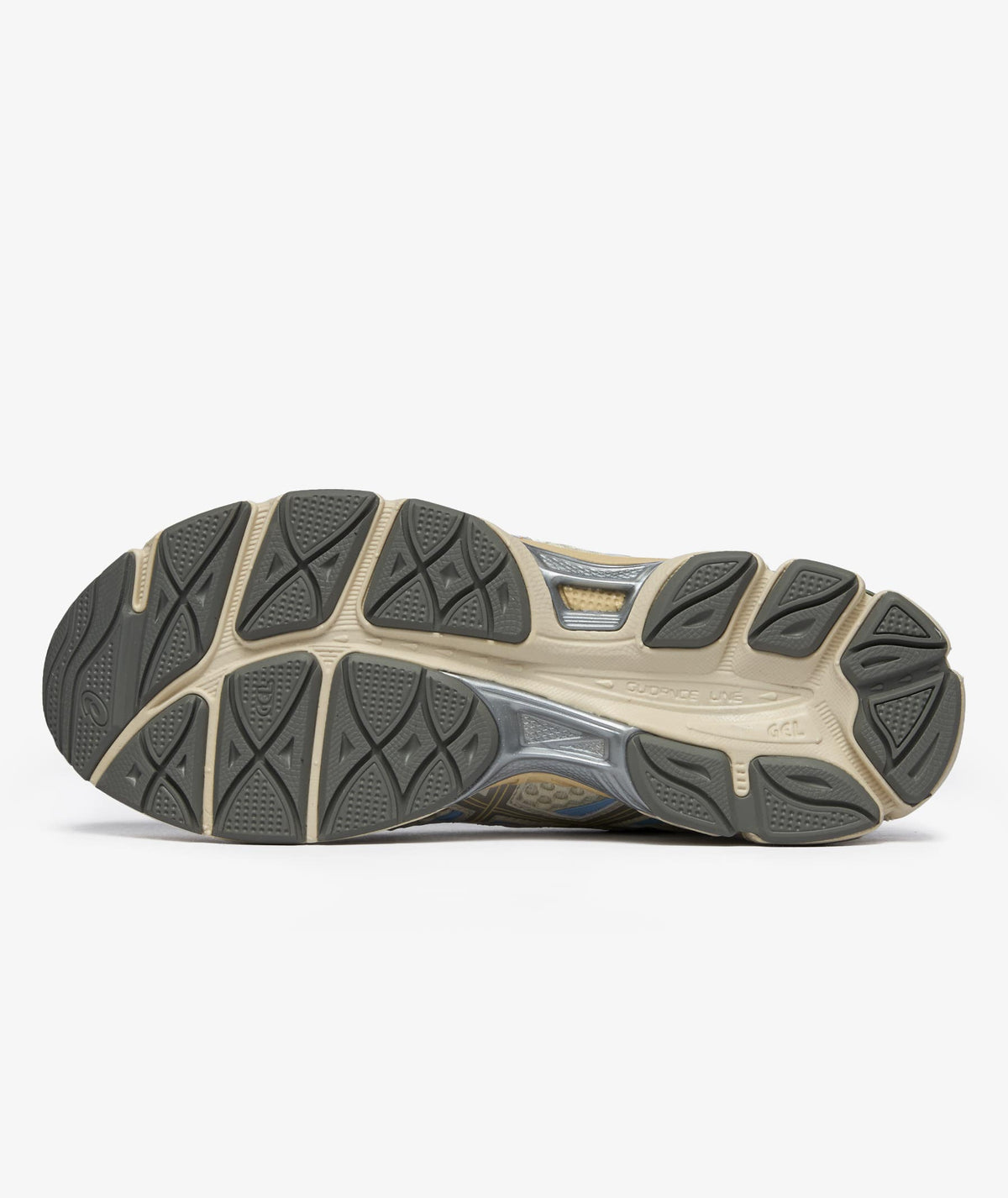 Asics  Gel-Cumulus 16 - Ivory/pure Silver 1203A733-750